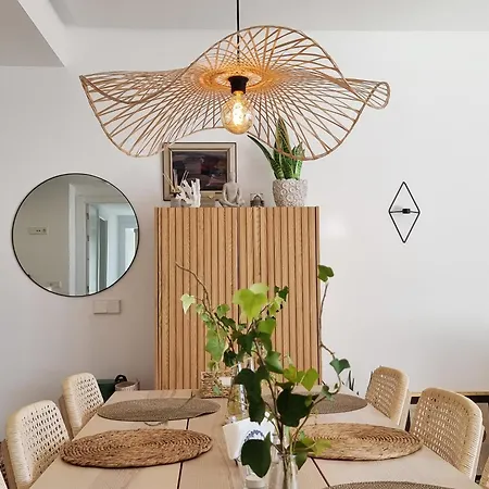Beautiful Middel Views With Pool And Gym Apartament