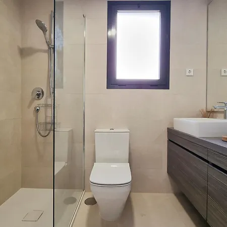 Apartment Beautiful Middel Views With Pool And Gym *